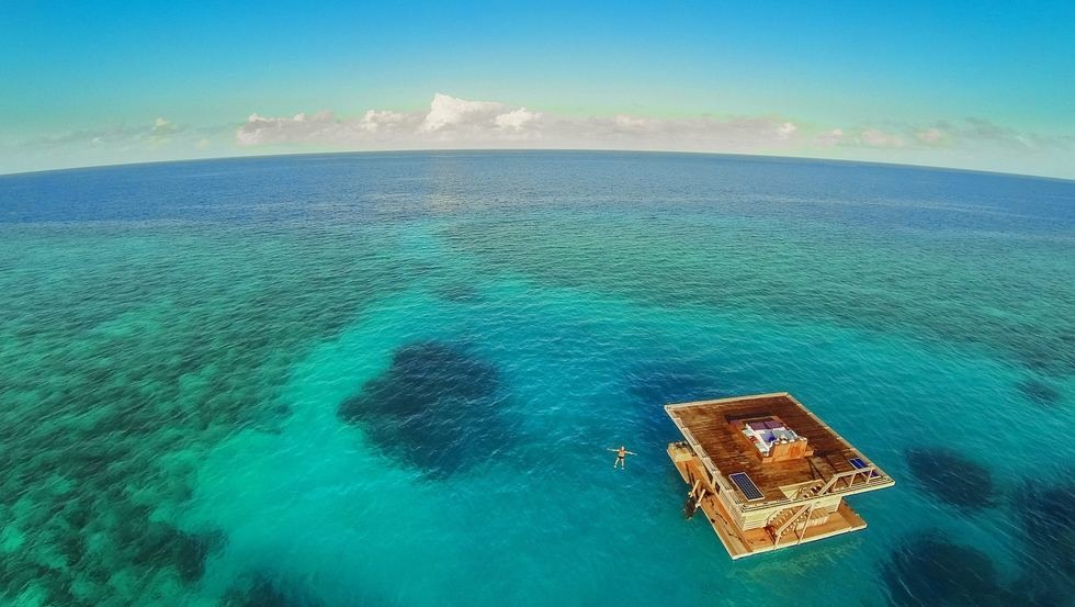 Underwater Room Manta Resort