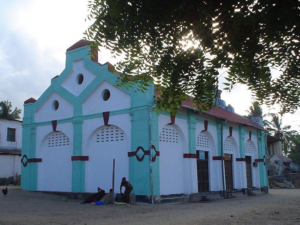 Mikindani_church,_Tanzania